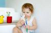 Lapsele hambaharja ja -pasta valimine: hambaarsti nõuanded