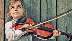 Kuidas õppida mängima muusikariista mõjutab arengut mõtlemist lastel