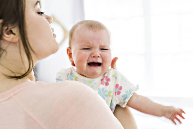 Miks beebi nutab tundide lõpuni igal õhtul?