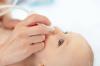 Kas on võimalik rinnapiima beebile ninna tilgutada: vastab dr Komarovsky