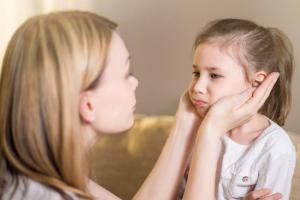 Laste füüsiline karistamine on kasutu ja kahjuliku: 7 eeskirjad pediaatrite