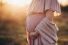 7 nippi raseduse stiilseks peitmiseks